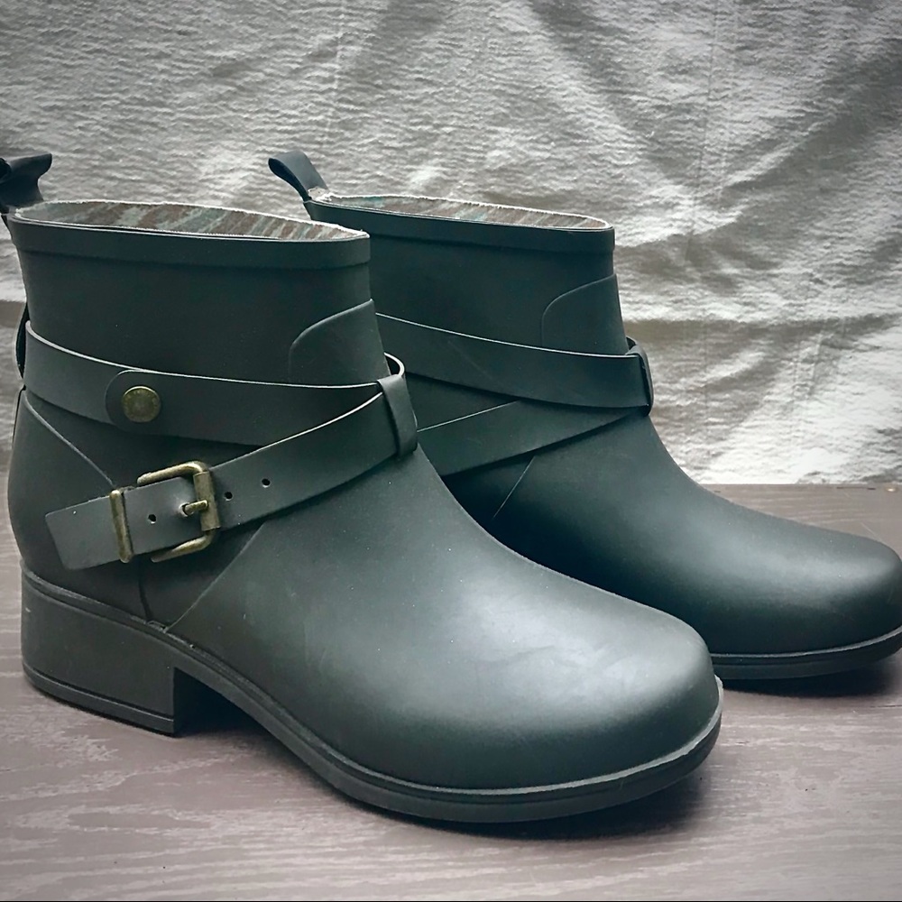 Lucky Brand Rain Boots Size 8
